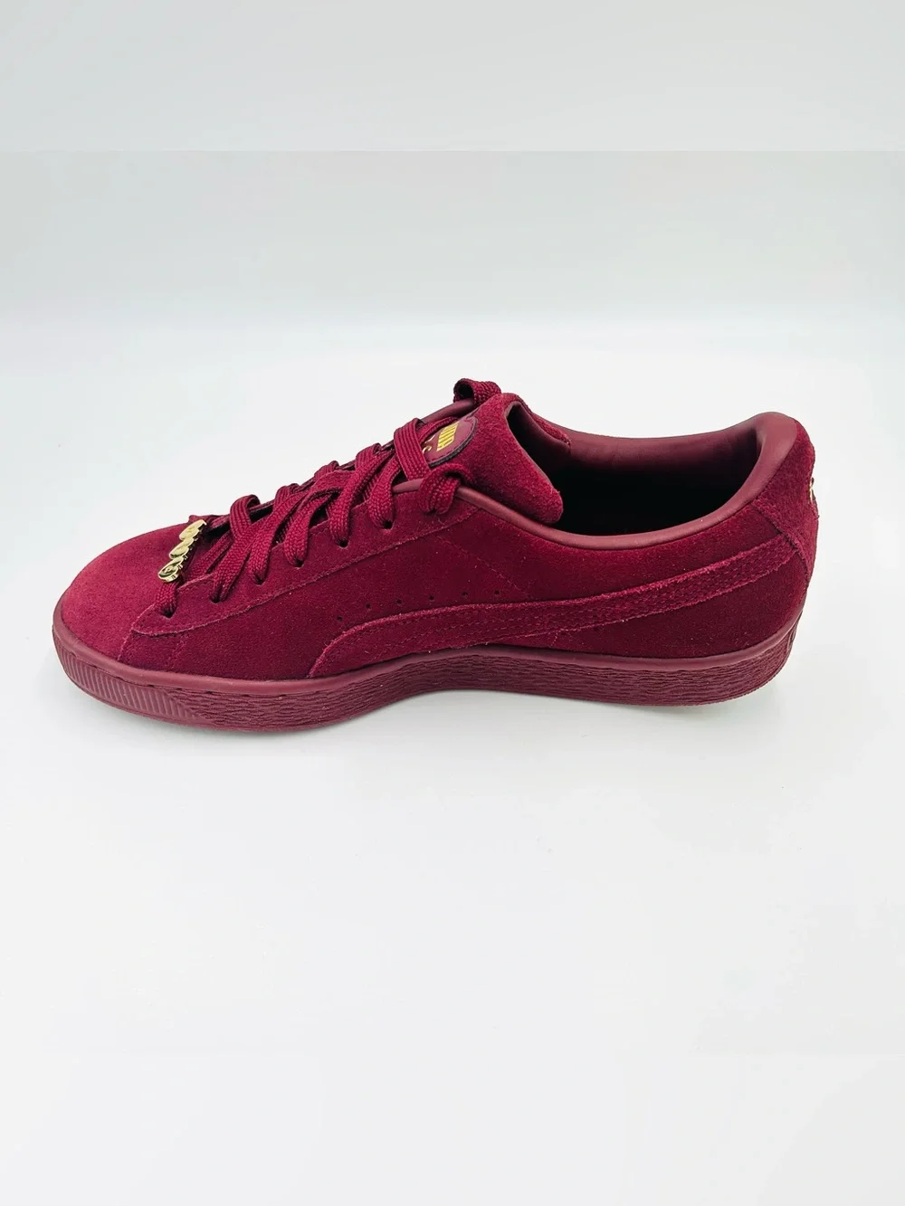Puma Suede Classic NYC Flagship Sneakers Women 9 Zinfandel Gold Big Apple - Picture 4 of 11